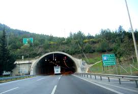 Yeni otoyol ve tünel yarın hizmete giriyor! Yol süresi 15 dakikaya düşecek